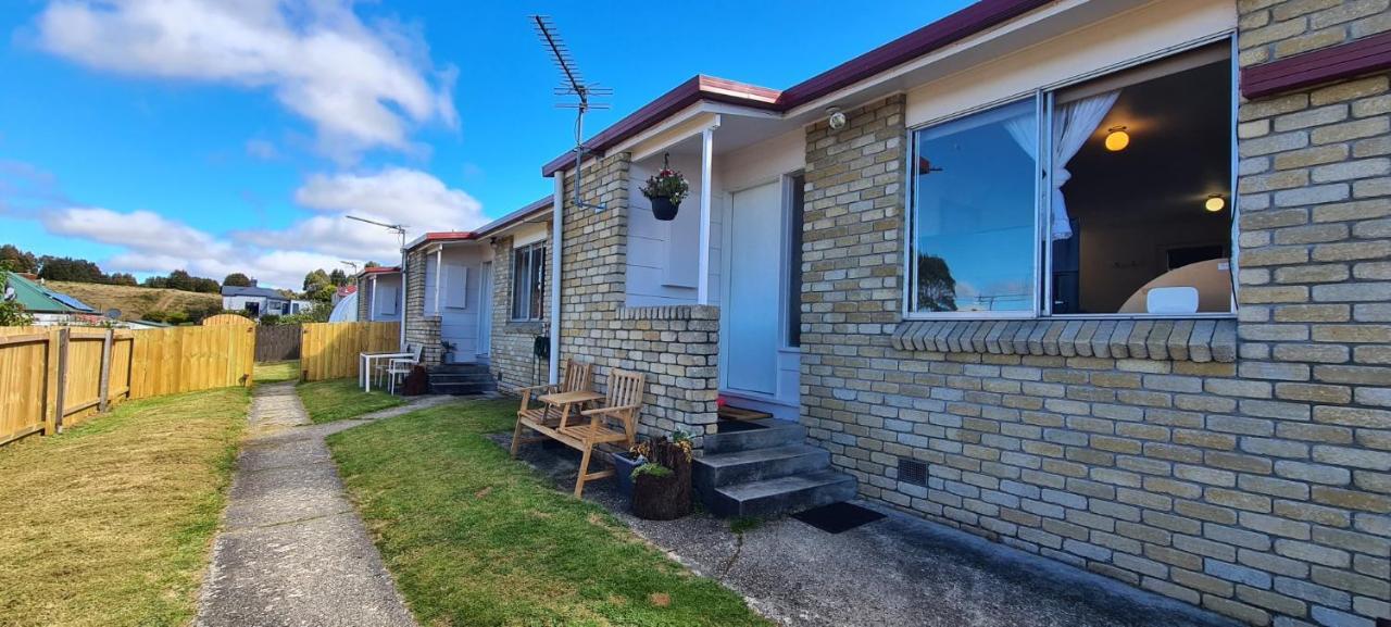 Waratah Waterfall Retreat Unit 1 Free Pay Tv In Two Rooms Free Wifi Extérieur photo
