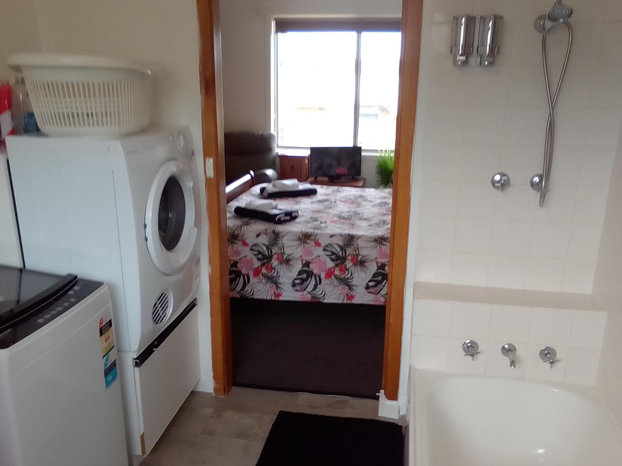 Waratah Waterfall Retreat Unit 1 Free Pay Tv In Two Rooms Free Wifi Extérieur photo